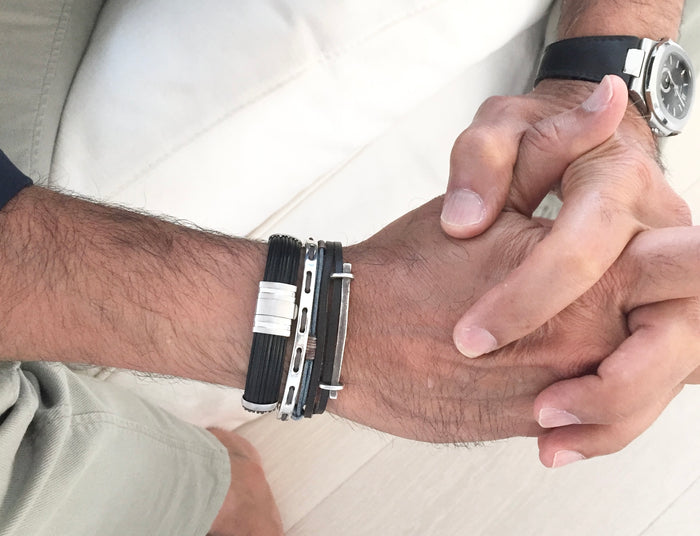 wall street journal ryan reynolds brad pitt guide to stacking bracelets