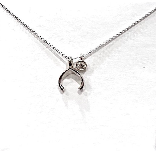 Wishbone necklace with Diamond