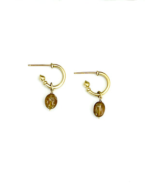 Loop earrings with drop of champagne tourmaline.