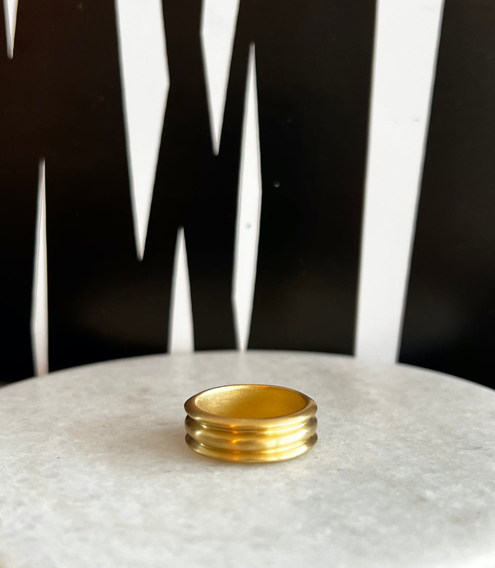 Ring Aleph R1