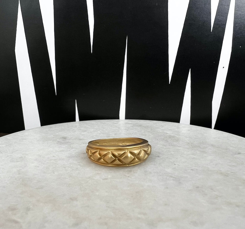 Ring Vav R6