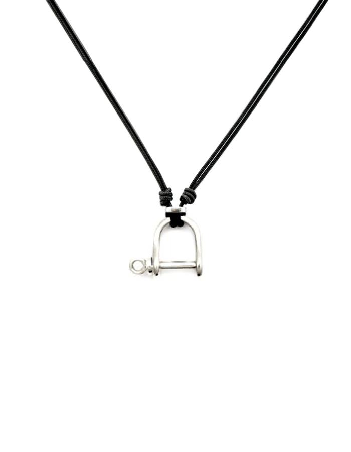 Shackle